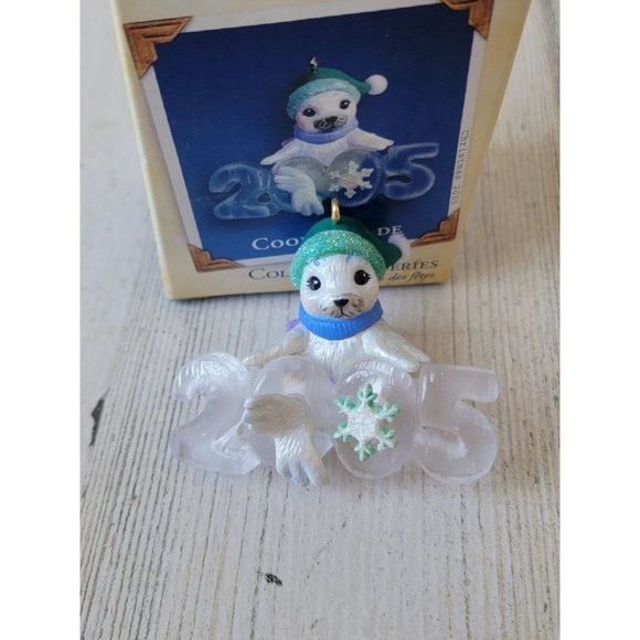 Hallmark cool decade 2005 ornament Xmas Christmas - Picture 2 of 5
